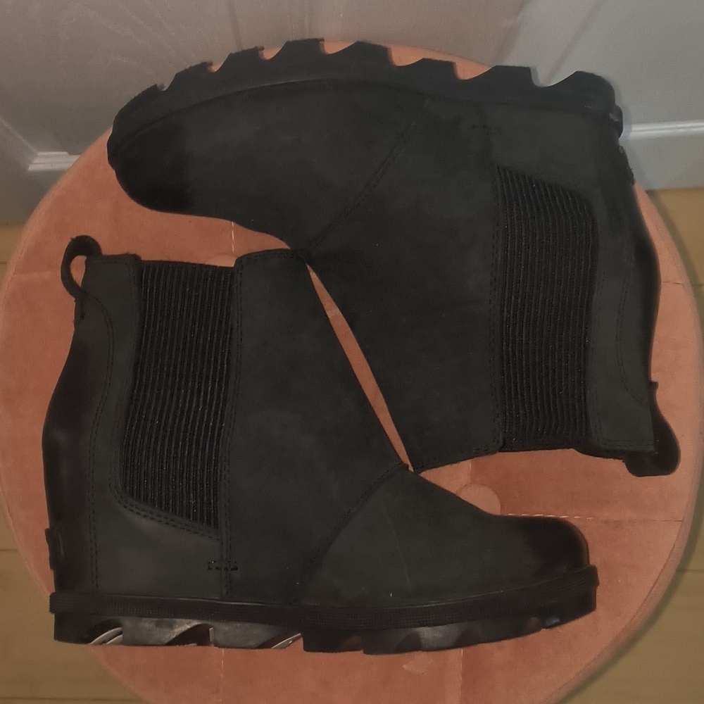 Sorel Joan Rhapsody Wedge Chelsea Leather Snow Boot Size 7.5 - Picture 4 of 9